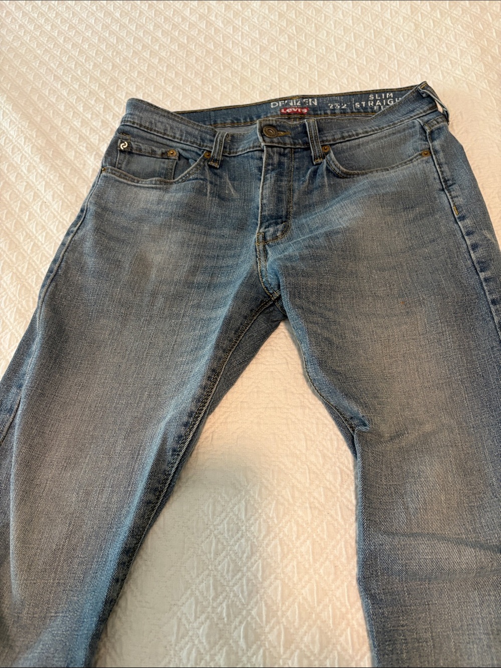 Levi's Men's Slim Straight Jeans - Medium Blue